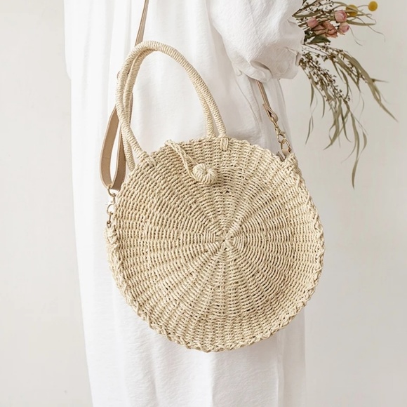 🆕️Sale💖Handmade Straw Braided Circular Bag - Picture 2 of 8